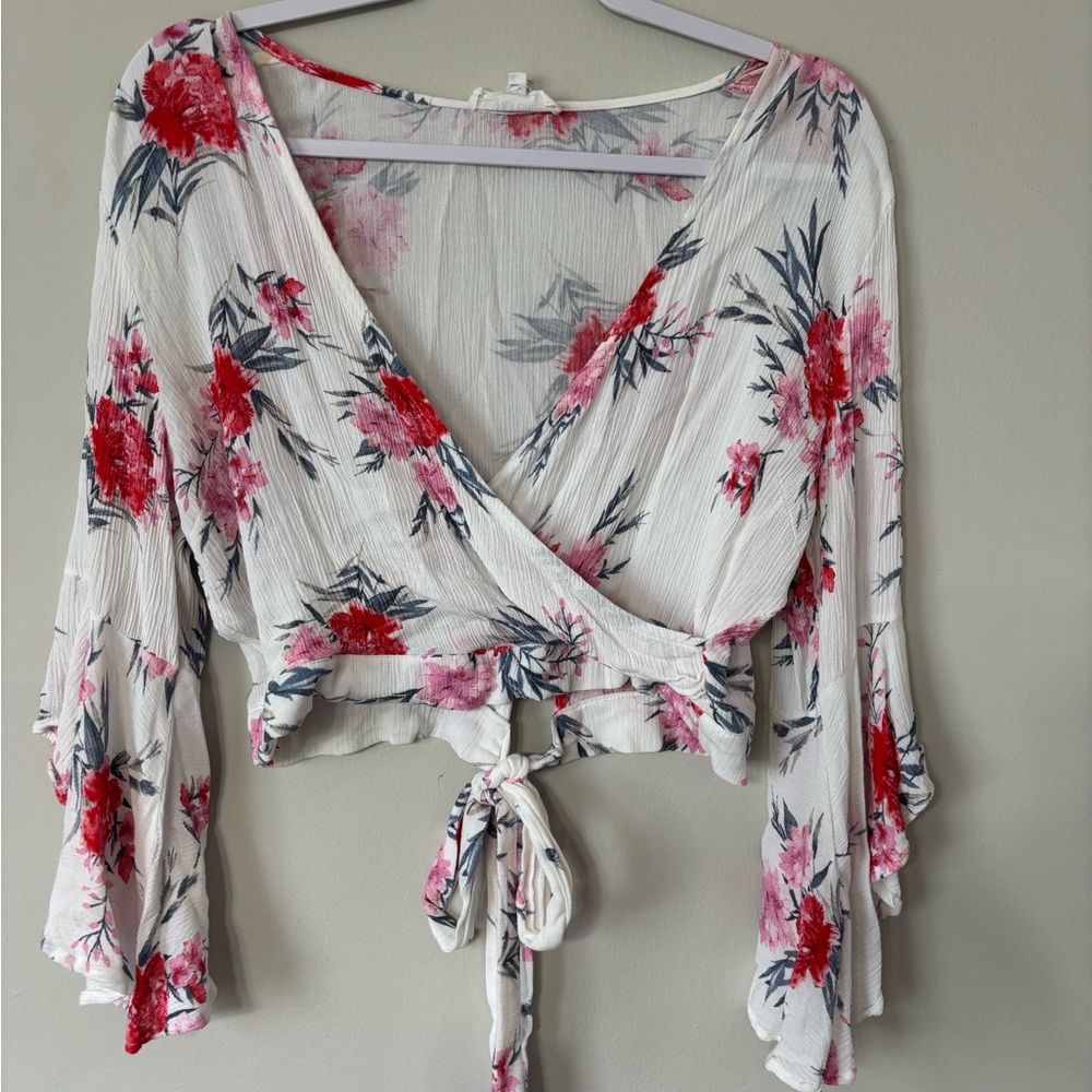 Floral Bell Sleeve Crop Top